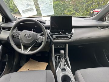 Car image 11