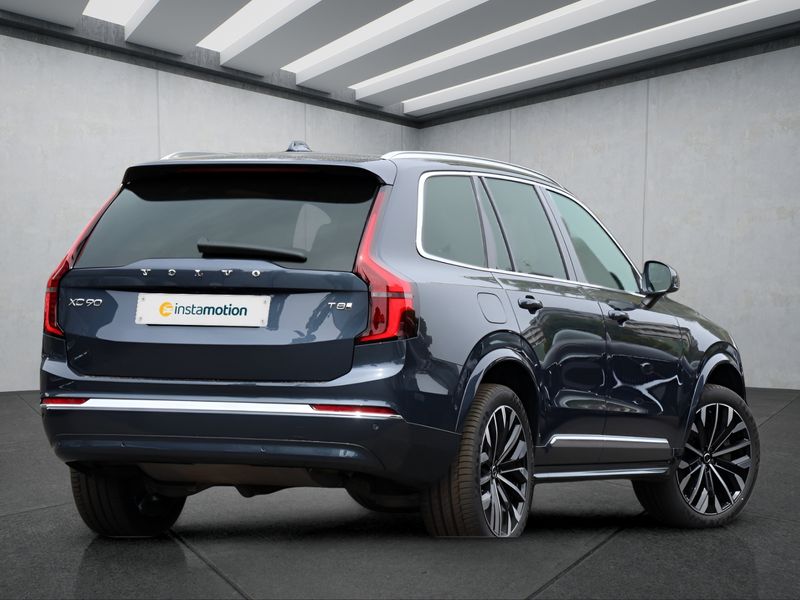 Volvo XC90 T8 AWD