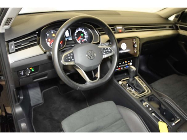 Volkswagen Passat Variant 2.0 TDI Elegance DSG 110 kW image number 18