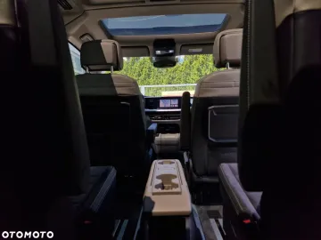 Car image 36