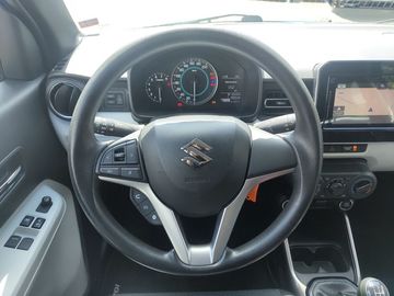 Car image 12