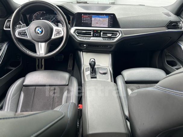 BMW 320d Touring M Sport 140 kW image number 8