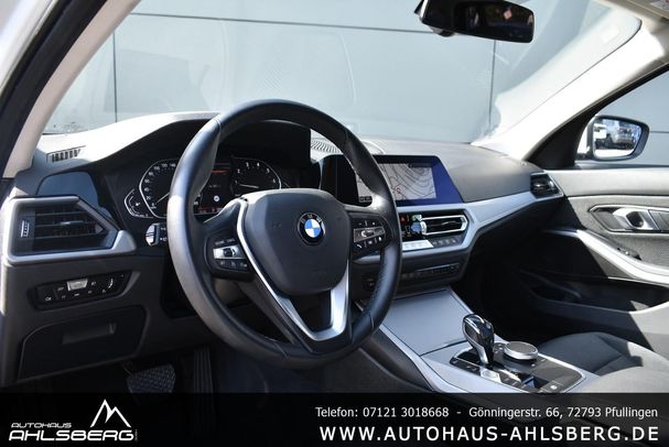 BMW 320i Touring 135 kW image number 9