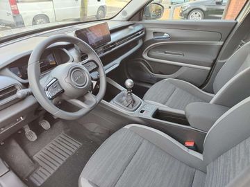 Car image 8