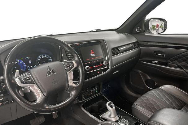 Mitsubishi Outlander 4WD 165 kW image number 5