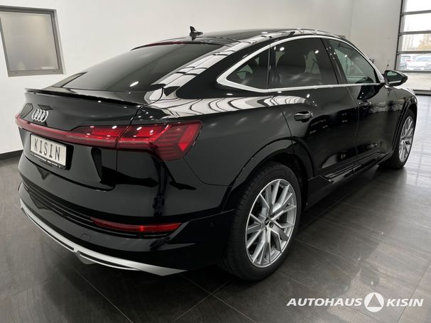 Audi e-tron 50 quattro S-line Sportback 230 kW image number 3