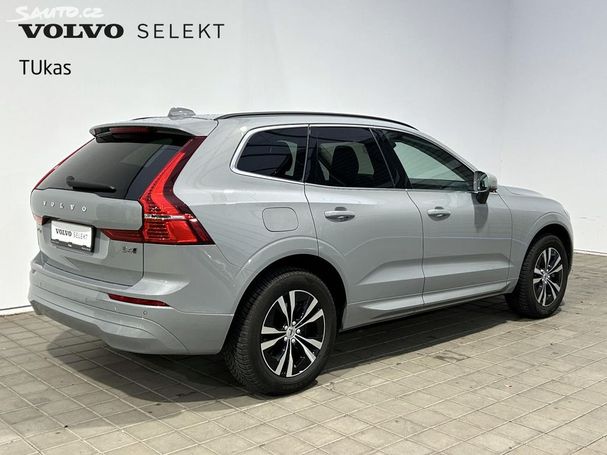 Volvo XC60 B4 AWD 145 kW image number 3