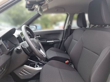 Car image 11