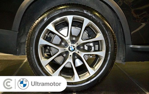 BMW X5 xDrive30d xLine 195 kW image number 5