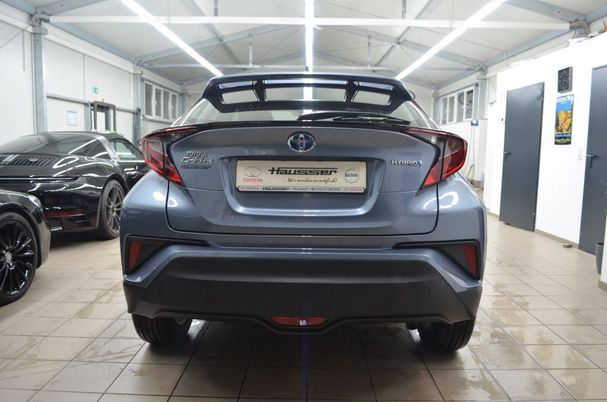 Toyota C-HR 1.8 Hybrid 90 kW image number 3