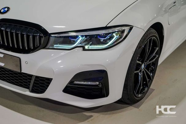 BMW 330e Touring M Sport 215 kW image number 12