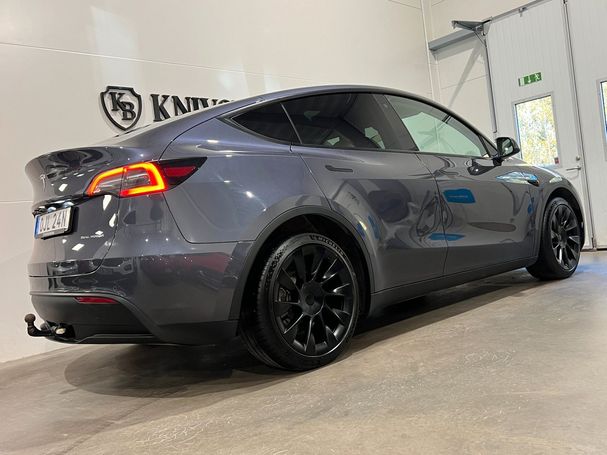 Tesla Model Y Long Range AWD 378 kW image number 25