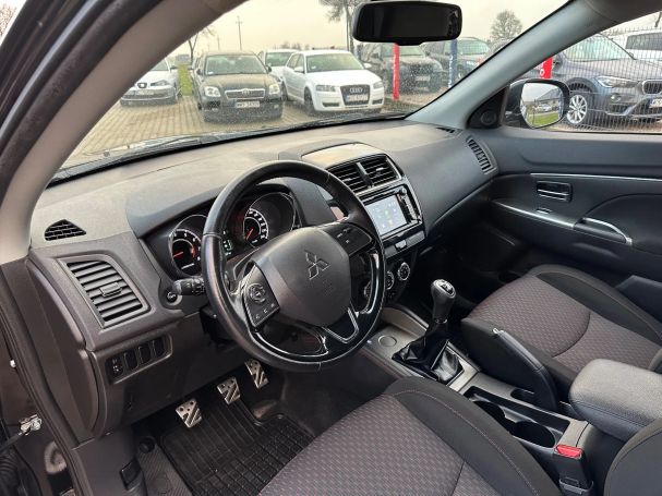 Mitsubishi ASX 1.6 Plus 86 kW image number 11