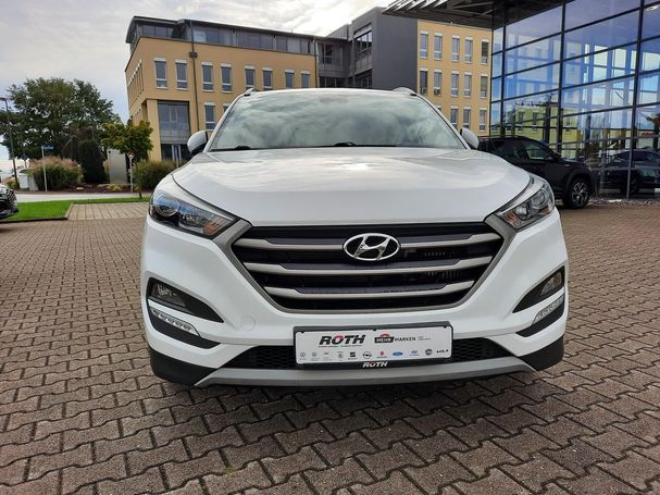 Hyundai Tucson 2.0 CRDi 4WD Advantage 100 kW image number 9