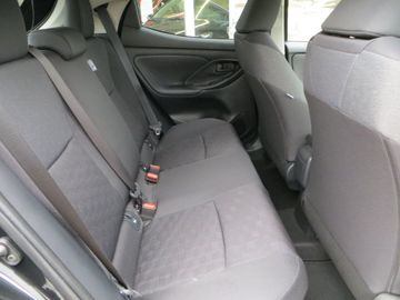 Car image 11