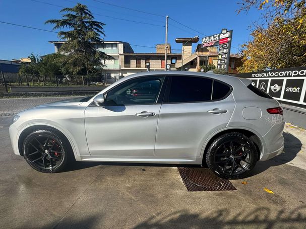 Alfa Romeo Stelvio 2.2 Q4 154 kW image number 9