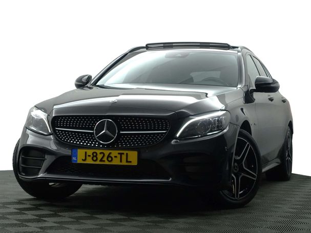 Mercedes-Benz C 300 e T AMG 235 kW image number 1