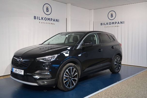 Opel Grandland X Hybrid4 Ultimate 221 kW image number 2