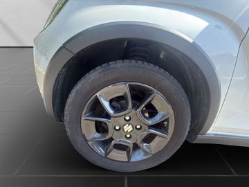 Car image 21