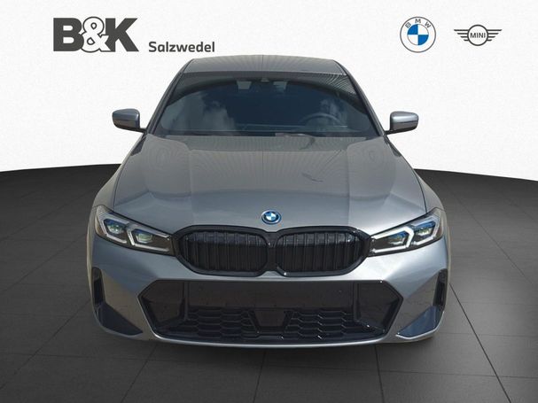 BMW 330 e M Sportpaket xDrive 215 kW image number 3