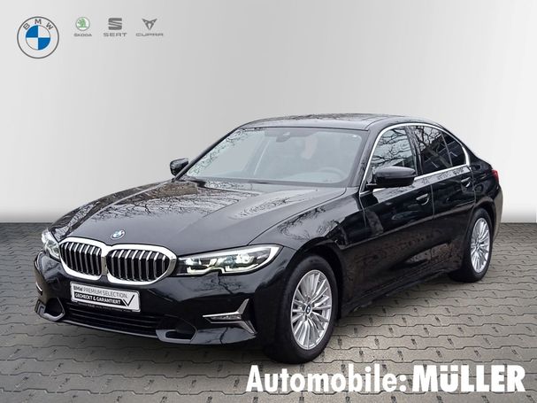 BMW 320i 135 kW image number 1