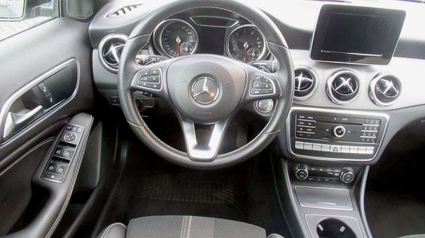 Mercedes-Benz GLA 220 4Matic 135 kW image number 8