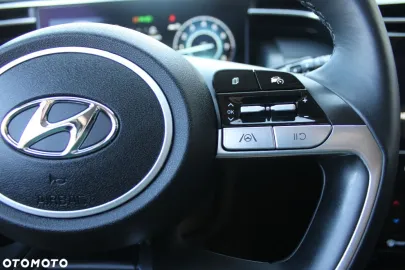 Car image 35