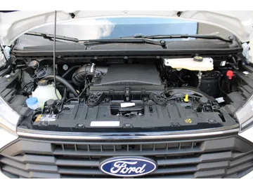 Car image 31