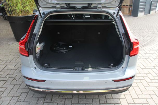 Volvo V60 T6 Recharge AWD 257 kW image number 7