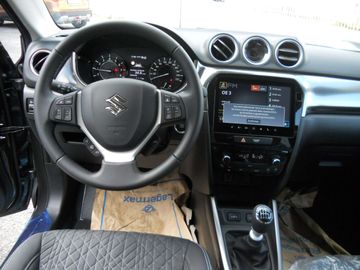 Car image 10