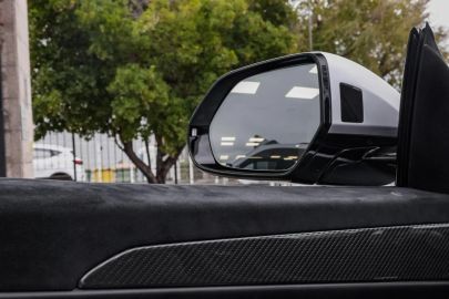 Car image 33