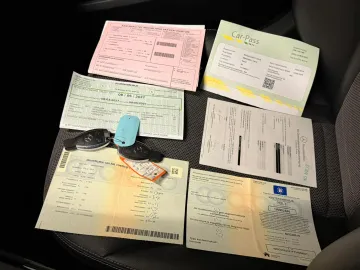 Car image 35
