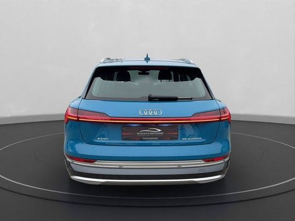 Audi e-tron 55 quattro Advanced 300 kW image number 6