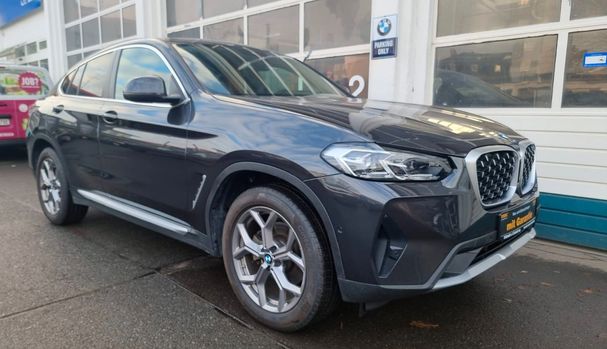 BMW X4 xDrive30i xLine 185 kW image number 2