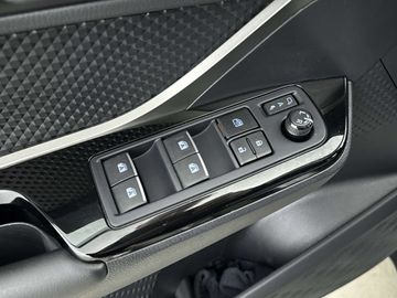 Car image 31