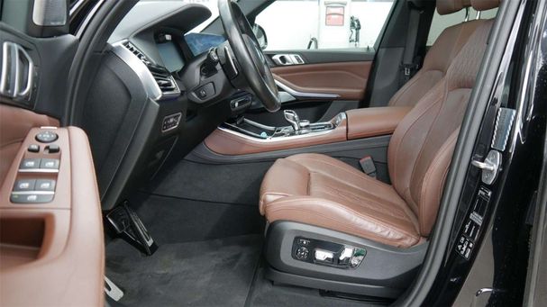 BMW X5 M50d xDrive 294 kW image number 11