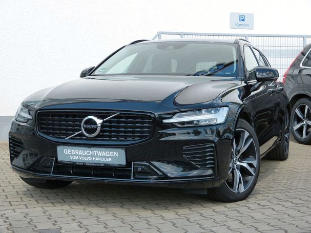 Volvo V60 T6 R Design AWD Recharge 251 kW image number 2