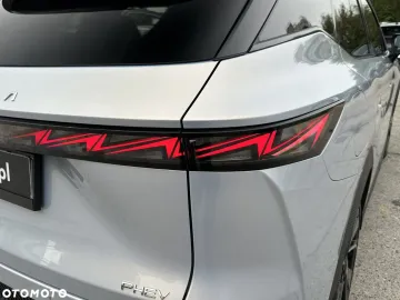 Car image 39