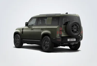Car image 9