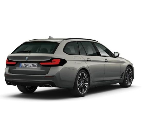 BMW 540d Touring xDrive 250 kW image number 2