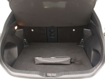 Car image 38