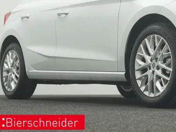 Car image 33