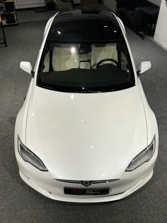 Tesla Model S AWD 421 kW image number 9