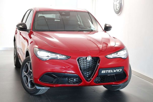 Alfa Romeo Stelvio 2.2 16V AT8 Q4 154 kW image number 3