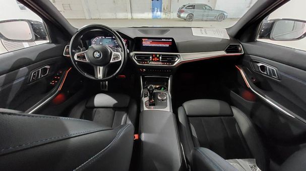 BMW 340d Touring xDrive 250 kW image number 4