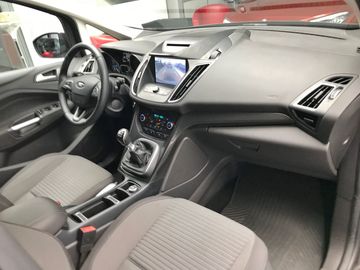 Car image 11