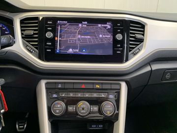 Car image 33