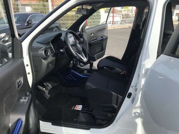 Car image 13