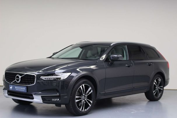 Volvo V90 Cross Country T5 AWD Plus 188 kW image number 2