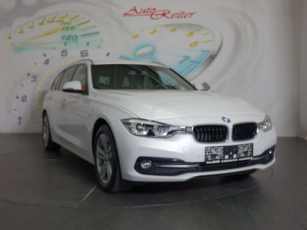 BMW 320d Touring xDrive 140 kW image number 2